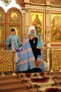Митрополит Артемий возглавил Божественную литургию в праздник Рождества Пресвятой Богородицы