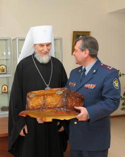 Подписано соглашение о сотрудничестве между Управлением Федеральной службы исполнения наказаний РФ по Хабаровскому краю и Приамурской митрополией<br />