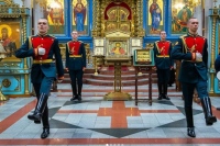 Прощальный молебен у главной иконы сухопутных войск