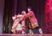 "Народы Севера - северным приходам края". Благотворительный концерт национального эвенского ансамбля "Нулгур". Хабаровск. 14 сентября 2011г.