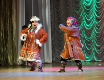 "Народы Севера - северным приходам края". Благотворительный концерт национального эвенского ансамбля "Нулгур". Хабаровск. 14 сентября 2011г.