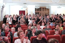 "Народы Севера - северным приходам края". Благотворительный концерт национального эвенского ансамбля "Нулгур". Хабаровск. 14 сентября 2011г.